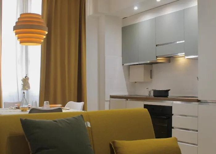 Dahiana Apartament Modena